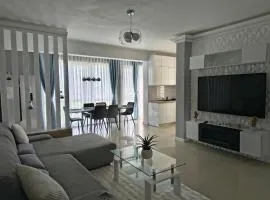 Sunny Apartment