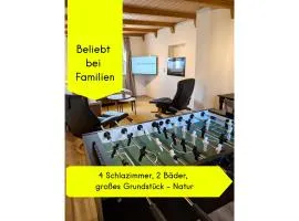 Das Waldhäuschen - bis 10 Personen, 4 Schlafzimmer, 2 Bäder, Tischkicker, kostenlose Parkplätze, WLAN, Smart-TVs