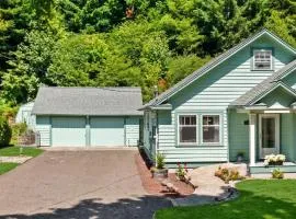 Hoodsport Getaway Walkable and Family friendly