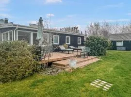 Stunning Home In Sjællands Odde With Wifi