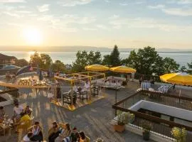 Côté Lac Hostel Evian