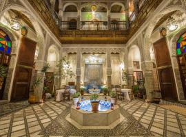 里亚德萨拉酒店