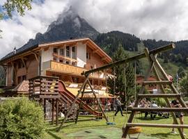 Typically Swiss Hotel Ermitage，位于坎德施泰格的酒店