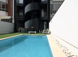 A Proa do Moliceiro - iConik Design Apartments，位于阿威罗的酒店