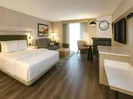 Le Parc Gatineau, Tapestry Collection by Hilton