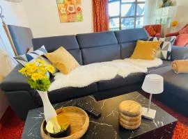 Die CLASSIQUE Suite 65qm - Viel Platz für Ihre Auszeit - Großer Eckbalkon, Badewanne, Vierbeiner- & Familien, Parkgarage -Poseidontherme AppHaus
