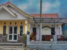 BROMO B&B，位于布罗莫的酒店