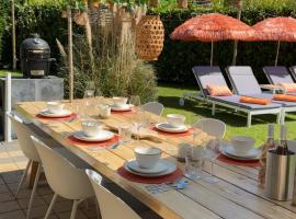 Villa June Rosy，位于韦亨的酒店