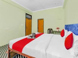 Hotel O by OYO ADORA STAY，位于Bheta的酒店