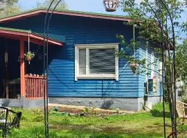 Blue House Nature Retreat with Private Garden