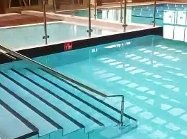 Beach Suite Israel - Indoor Pool, Best View, Gym, Massage Chair, Spa ביץ סוייט ישראל - נוף ים מאלף, בריכה מקורה, כיסא מסאז, חדר כושר וספא
