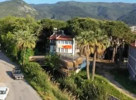 Bohem Pansiyon