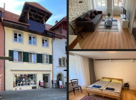 a knight's townhouse，位于Büren an der Aare的酒店