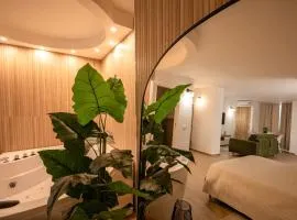Loto Bloom Suites & Rooms