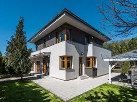 Serenity Garden Jacuzzi Retreat Prague