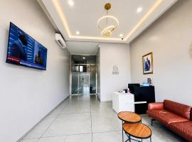 Ixoras Hotel Lemba，位于金沙萨的酒店