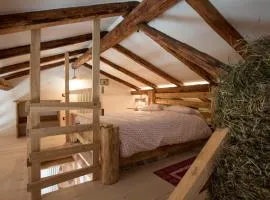 Maso Del Fieno con Sauna Privata e Vista Unica