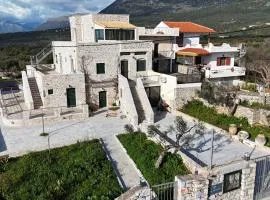 Mani Tsopakas Residences Trisakia apt