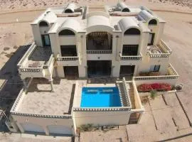 Big Home in Las Conchas with Pool Hacienda de Solis