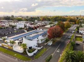 Te Awa Suites