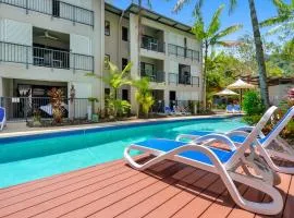 Laguna Escape - Swim-Out Retreat by Trinity Beach