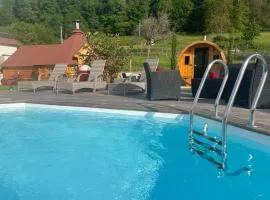KOTA bien être jaccuzzi , sauna , piscine chauffée , soins bien être