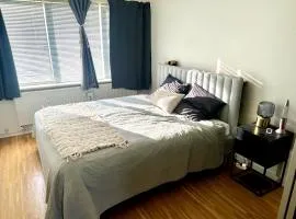 Cozy Double room near Louisiana Museum and Train