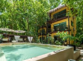Terasu Riviera Maya Hotel & Spa, en Xcaret，位于普拉亚卡门的酒店