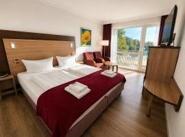 Seehotel Schwanenhof，位于默尔恩的酒店