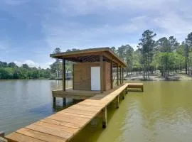 Angler's Escape on Lake Livingston w/ Private Dock