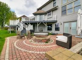 5 Mi to U of M! Bright Family Getaway w/ Patio