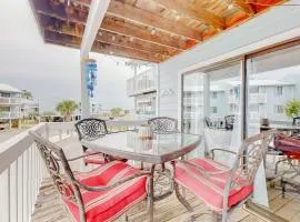 Calming water view condo with full kitchen balcony pool & TV - close to park