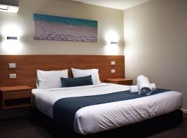 Rainbow Motel Queanbeyan，位于昆比恩的酒店