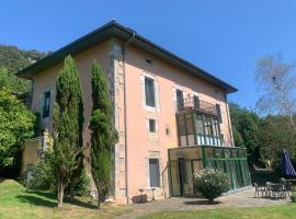 Hotel Boutique Villa de Palacios - Palacio de Aras，位于圣米格尔德阿拉斯的酒店