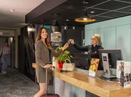 ibis Orange Centre Echangeur A7 A9