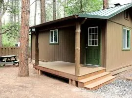 Cozy Cabin in Christopher Creek for an Escape to the Forested Rim Country in Central Arizona