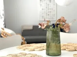 Valoisa raikas kaksio keskellä Suomea