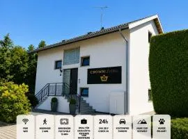 CROWN LIVING Basic Studios - Self Check-In - Free Parking - Highspeed WiFi - Ideal for Holiday and Work Stays