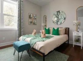 CityLine Group Stay | Near NYC | Private Parking