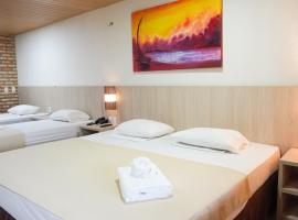 GoldMen Coliseum Beach Hotel，位于贝贝里比的酒店