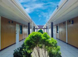 Miraflores Beach Lodge，位于Santo Domingo的酒店