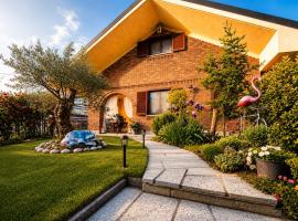 Villa Cupido Rifugio romantico con Spa privata e terrazza vicino Torino，位于皮亚内扎的酒店