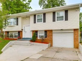 Fenced Yard! Family Home, 14 Mi to DC Sites