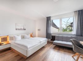 Hotel Glas Schwarzwald，位于Fluorn的酒店