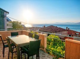 Vacation House on island Brac - Leona，位于波斯蒂拉的酒店