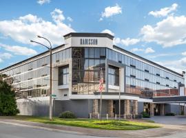 Radisson Hotel St Louis Downtown Convention Center，位于圣路易斯的酒店