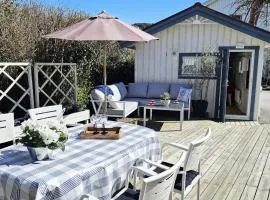 Charming cottage by the sea in Ellos SE09184