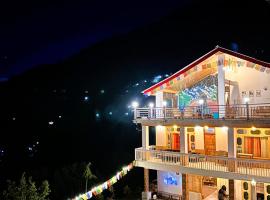 The Outpost - Hallan Valley, Manali - Boutique Stay & Cafe，位于纳加尔的酒店