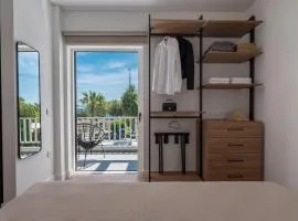 WALK2BEACH Riviera Beachfront Luxury Studio Suite - Steps to Yabanaki Varkiza