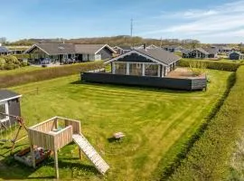 Holiday Home Burghar - 300m to the fjord by Interhome